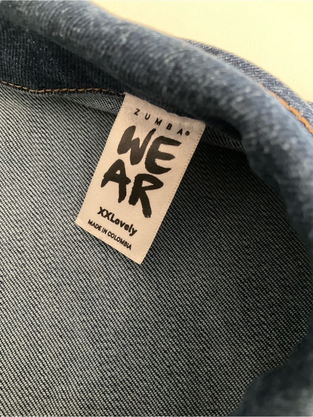 Zumba Wear XXLovely Classic Blue Denim Vest with Sun Graphic Logo in Back - Picture 11 of 11